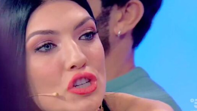 U&D 10 marzo, Giovanna commenta le scelte di Daniele, lui: 'Devi parlare delle robe tue'