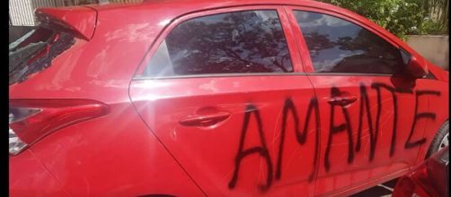 Carro teve a lateral riscada por mulher. (Divulga&ccedil;&atilde;o)