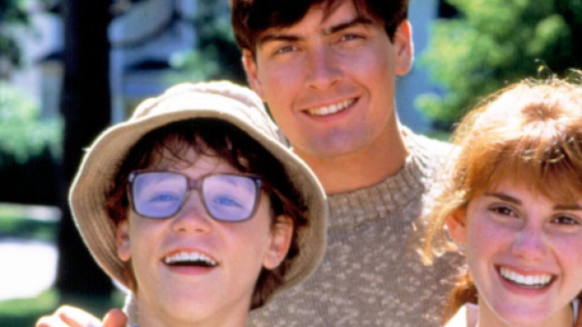 Corey Feldman accusa nel suo documentario Charlie Sheen: 'Violent&ograve; Corey Haim' | mondofox.it