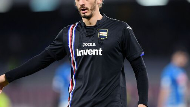 Coronavirus, positivo anche l'attaccante della Sampdoria Gabbiadini: &egrave; in buone condizioni.