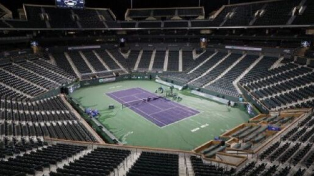 L'emergenza sanitaria ferma anche il tennis per 6 settimane.