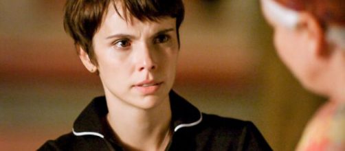 D&eacute;bora Falabella fez sua estreia como atriz em "Malha&ccedil;&atilde;o". (Reprodu&ccedil;&atilde;o/ TV Globo)