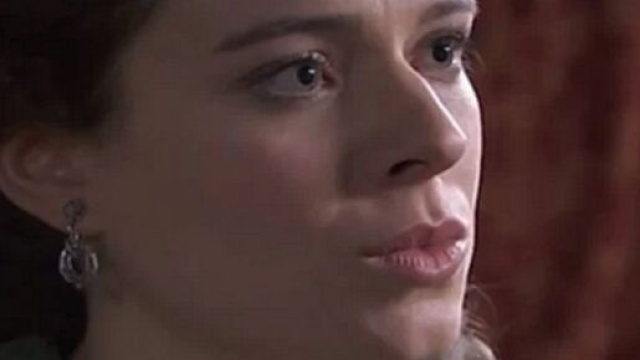 Una Vita, spoiler spagnoli: Genoveva arrestata con l&rsquo;accusa di aver ucciso Marcia.