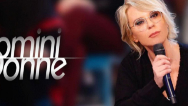 Uomini e Donne: salta la puntata del Trono Over di luned&igrave; 16 marzo e i fan protestano sul web.