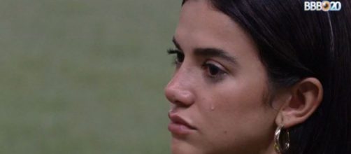 Manu chora ao falar que votou em Flay no 'BBB20'. (Reprodu&ccedil;&atilde;o/TV Globo)