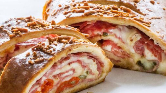 La pizza Stromboli &egrave; una variante della classica pizza