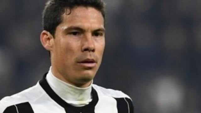 Hernanes, ex centrocampista di Lazio, Inter e Juventus.