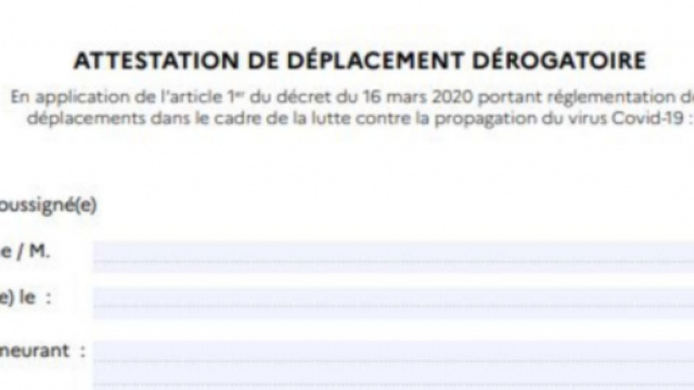 L'attestation de d&eacute;placement d&eacute;rogatoire obligatoire &agrave; tous les citoyens d&eacute;sireux d'effectuer des d&eacute;placements ext&eacute;rieurs. Cred:interieur.gouv.f