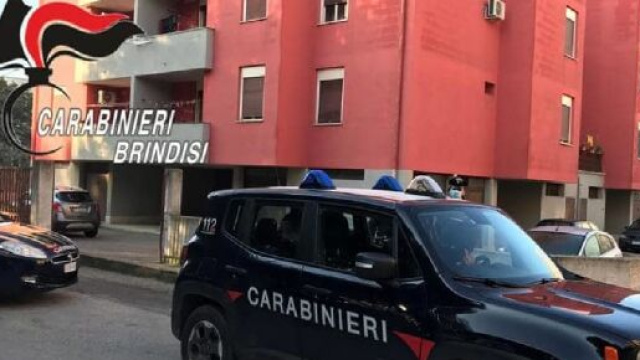 Brindisi, a San Vito dei Normanni un 23enne uccide la madre a coltellate.