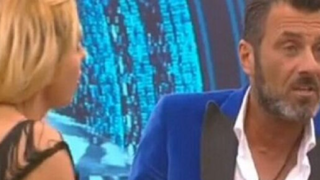 Grande Fratello Vip 4, Sossio chiude con Valeria, la replica di Ursula: &lsquo;E&rsquo; un gioco&rsquo;.
