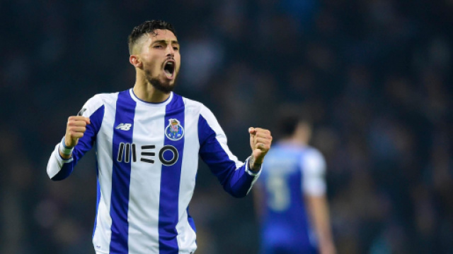 Alex Telles, obiettivo di mercato della Juventus