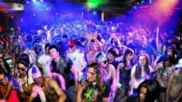 Coronavirus: Rave party nel lodigiano nella zona Gialla nonostante i divieti