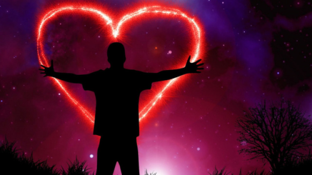 Oroscopo di marted&igrave; 3 marzo: predizioni zodiacali favorevoli ai Gemelli grazie alla Luna nel segno