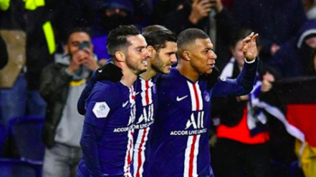 PSG : 5 points &agrave; &eacute;claircir contre Lyon. Credit : Instagram/PSG