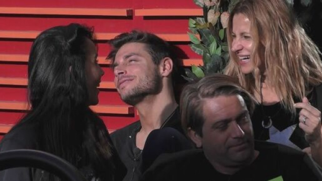 Patrick Ray Pugliese contro Antonio Zequila dopo l'uscita di Adriana Volpe.