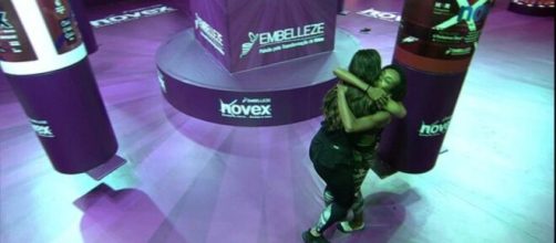 Thelma &eacute; a &uacute;ltima a deixar a Prova do L&iacute;der Carrossel Novex ap&oacute;s mais de 26 horas de disputa. (Reprodu&ccedil;&atilde;o/TV Globo