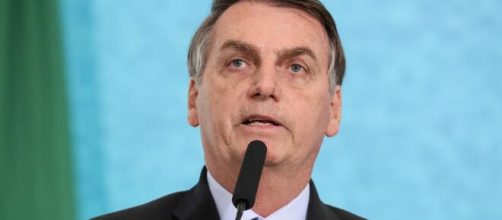 Bolsonaro diz que pode realizar novo exame, devido a suspeitas de COVID-19. ( Arquivo Blasting News )