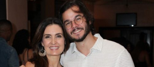 F&aacute;tima Bernardes aparece cozinhando com T&uacute;lio Gad&ecirc;lha em casa. ( Arquivo Blasting News)