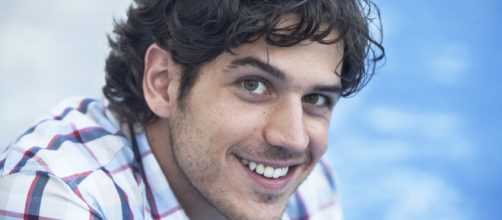 Marco Pigossi interpretou C&aacute;ssio na 'TV Globo', e ficou famoso com o bord&atilde;o: "Choquei! Fiquei rosa chiclete". (Arquivo Blasting News)