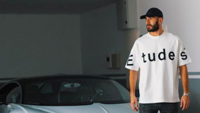 Benzema avec sa Bugatti Veyron. Credit : Instagram/Karimbenzema