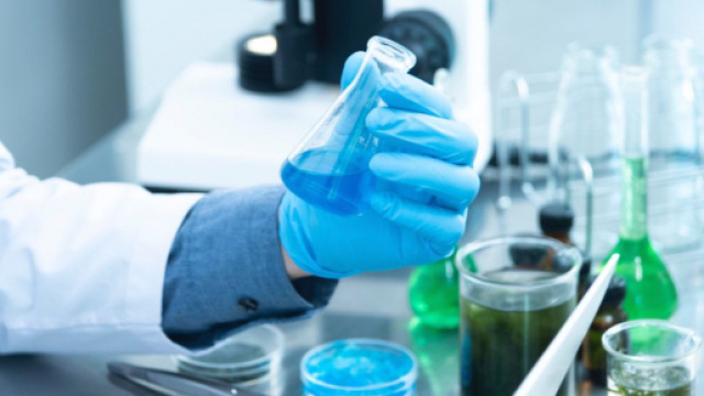 Coronavirus en Tunisie les ing&eacute;nieurs s'activent. Credit : Pexels/Chokniti Khongchum