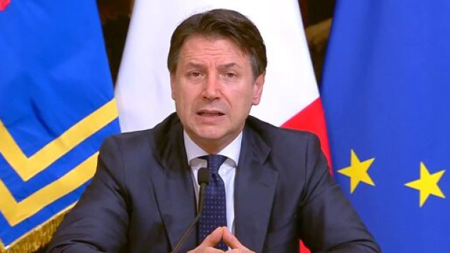 Infermiera scrive a Conte: 'Non voglio i 100 euro'.