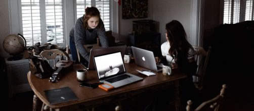 La cuarentena, encerrados en familia y los desaf&iacute;os del sedentarismo. (Foto de Andre Neel/Unsplash)