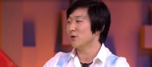 Pyong vai fazer hipnose ao vivo Instagram para ajudar pessoas na quarentena. (Reprodu&ccedil;&atilde;o/TV Globo)