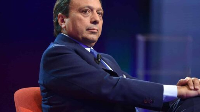 Coronavirus: Piero Chiambretti resta in ospedale, ma &egrave; in buone condizioni .