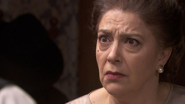 Il Segreto trame Spagna, Francisca riceve il medico: 'Per Raimundo serve un miracolo'