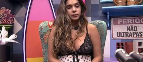 Gizelly fala da surpresa com sa&iacute;da de Daniel. (Reprodu&ccedil;&atilde;o/TV Globo)