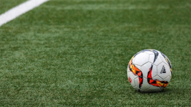 Football : Les clubs de foot se mobilisent contre le coronavirus. Credit : Piixabay