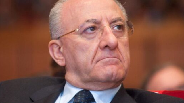 Coronavirus, De Luca anticipa il governo e blinda la Campania fino al 14 aprile.