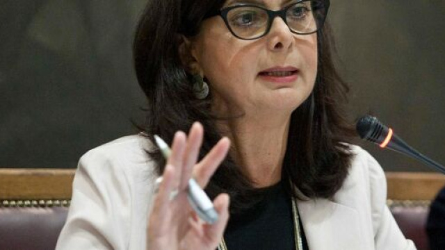 Coronavirus, Laura Boldrini critica le opposizioni che parlano di Parlamento chiuso.
