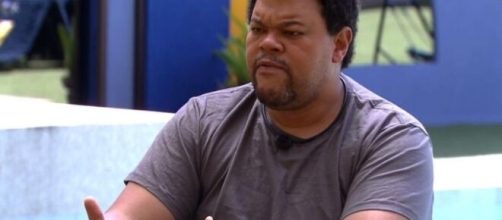 Babu conversa com Rafa sobre o jogo. (Reprodu&ccedil;&atilde;o/TV Globo)