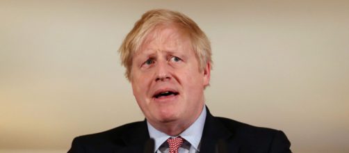 Boris Johnson ha sido duramente criticado por no tomar en serio el COVID-19