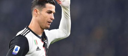 El futbolista pasa la cuarentena con su familia en Portugal.