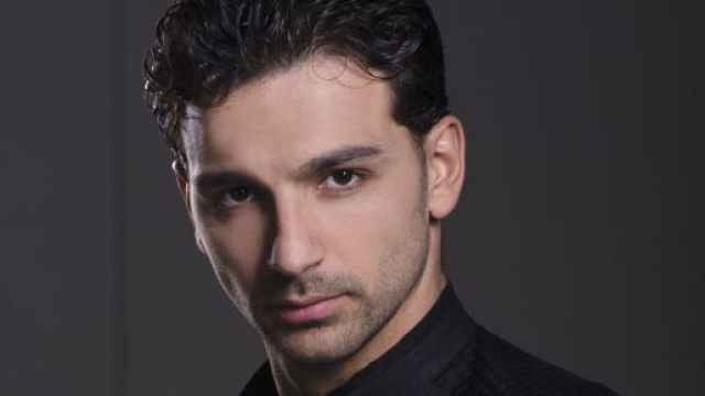 Amici 19, Valentin confessa la liaison con la maestra di ballo: Todaro sceglie il silenzio.