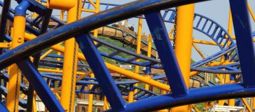 Las monta&ntilde;as rusas son un cl&aacute;sico entre las atracciones m&aacute;s extremas