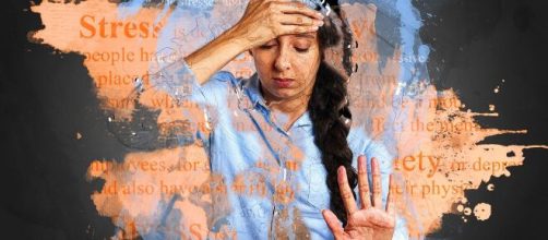 Photograph of woman feeling anxious. [Photocredit: The Digital Artist; Pixabay]