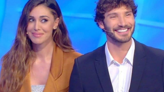 Belen Rodriguez sull'inizio con Stefano ad Amici: 'Non sei mai uscito dai miei pensieri'.