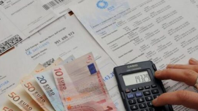 Come risparmiare sulle bollette di luce e gas