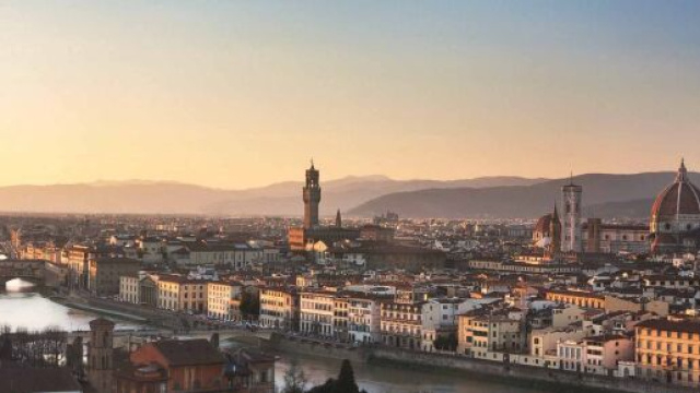 Firenze: trovati i cadaveri di due anziani, ipotesi di omicidio-suicidio