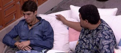 'BBB20': Felipe Prior se estranha com Babu. (Reprodu&ccedil;&atilde;o/TV Globo)