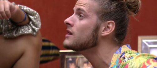 Daniel chora ap&oacute;s discuss&atilde;o com Prior e perda de estalecas. (Reprodu&ccedil;&atilde;o/TV Globo)