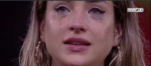 No final de janeiro, Gabi chorou ao contar que parou de tomar rem&eacute;dios para depress&atilde;o ao entrar no 'BBB 20'. (Reprodu&ccedil;&atilde;o/TV Globo)