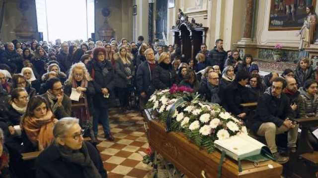 Rischio epidemia per i presenti ad un funerale.