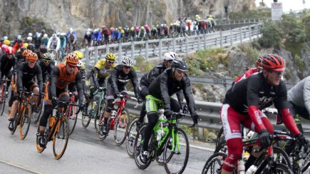 Ciclismo, annullate Tirreno-Adriatico e Milano-Sanremo