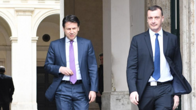 Coronavirus, le accuse di Borghi a Conte e Casalino