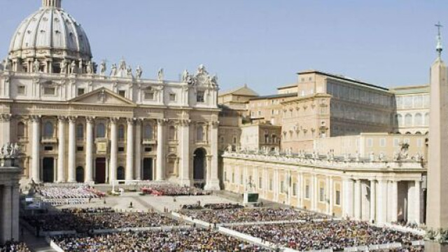 Piazza San Pietro (immagine di repertorio).